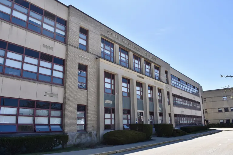 South Kingstown High School